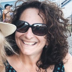 Meet your Posher, Alexandra